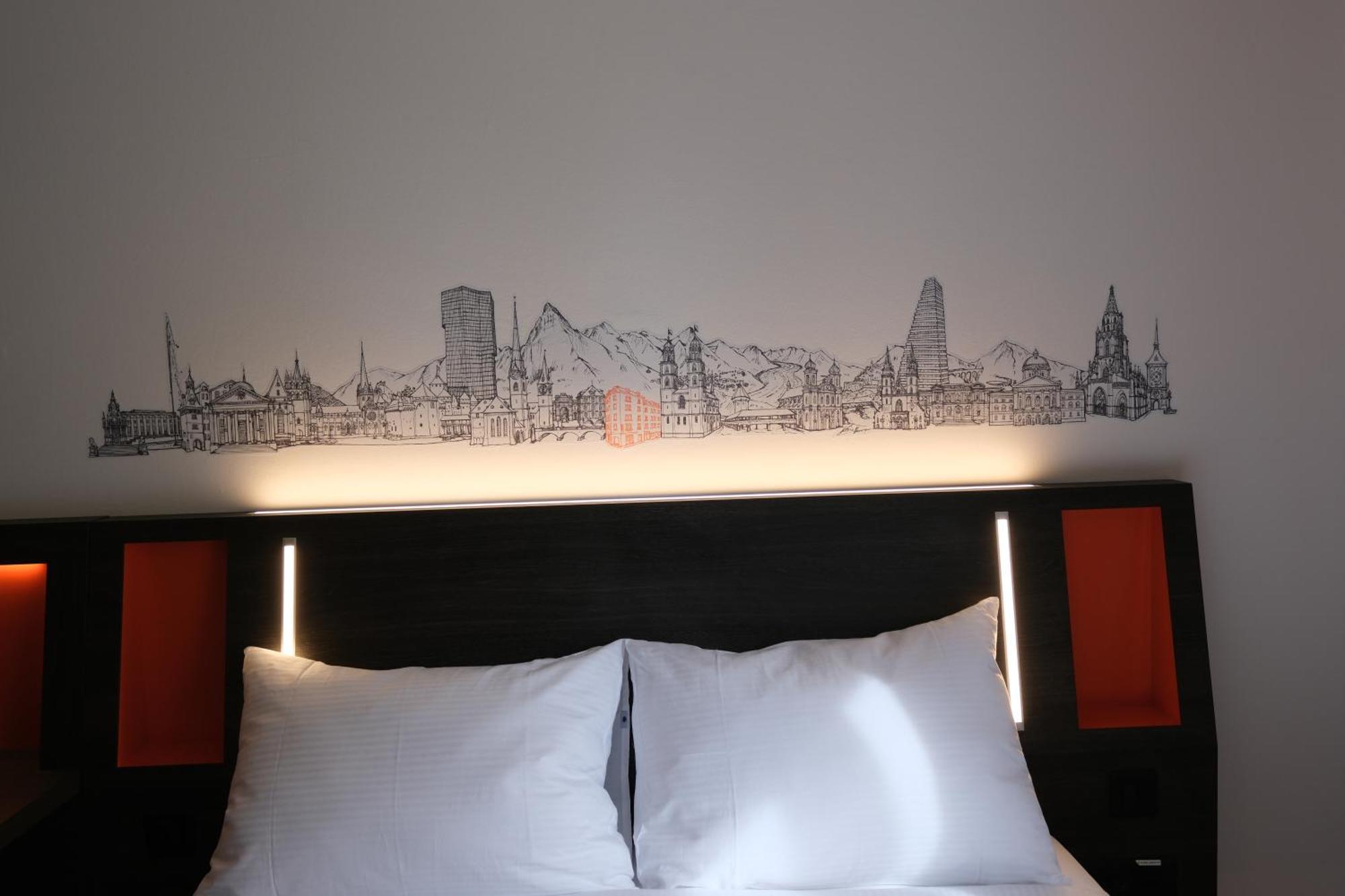 Easyhotel Zuerich Main Station エクステリア 写真