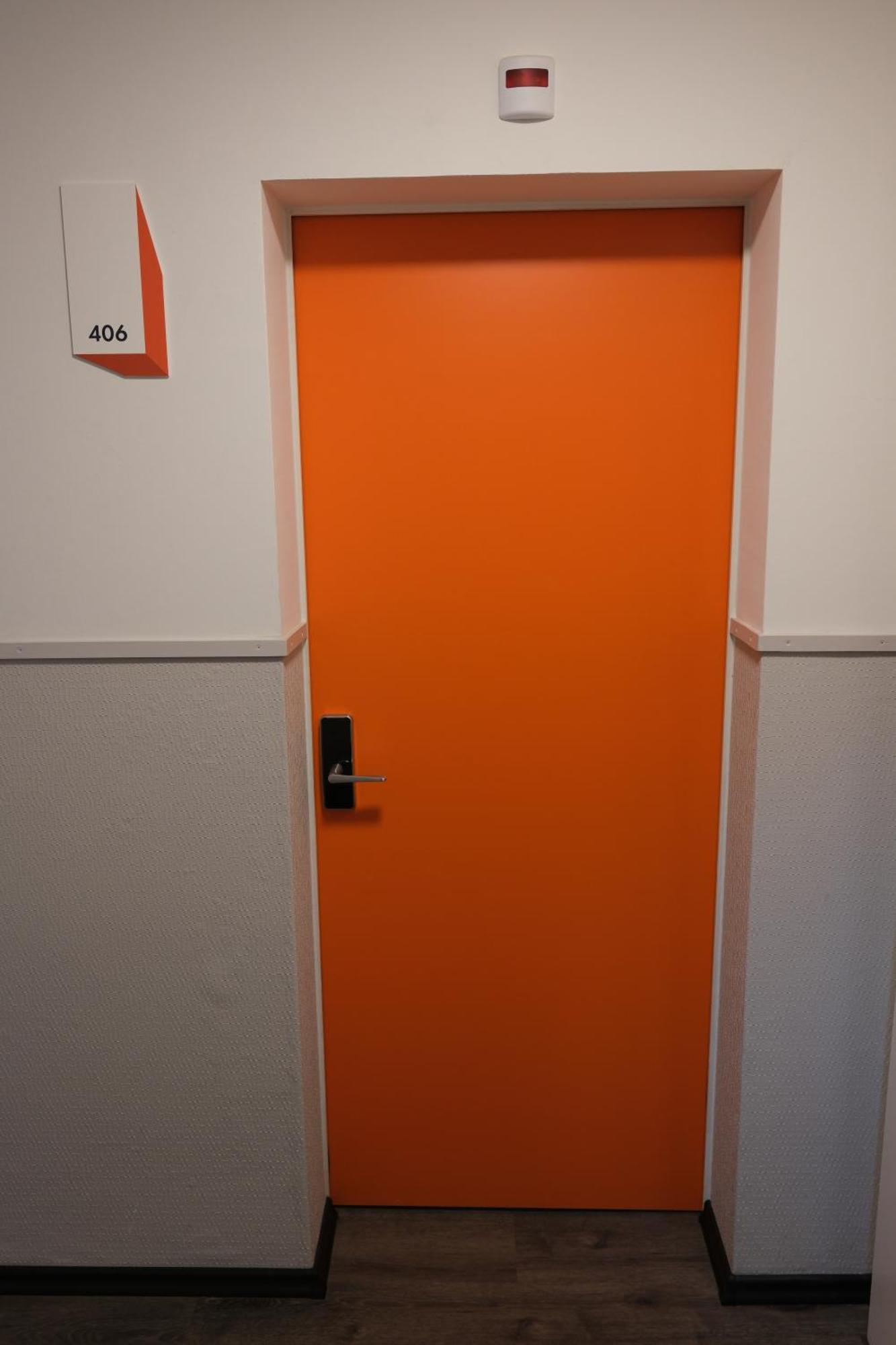 Easyhotel Zuerich Main Station 部屋 写真