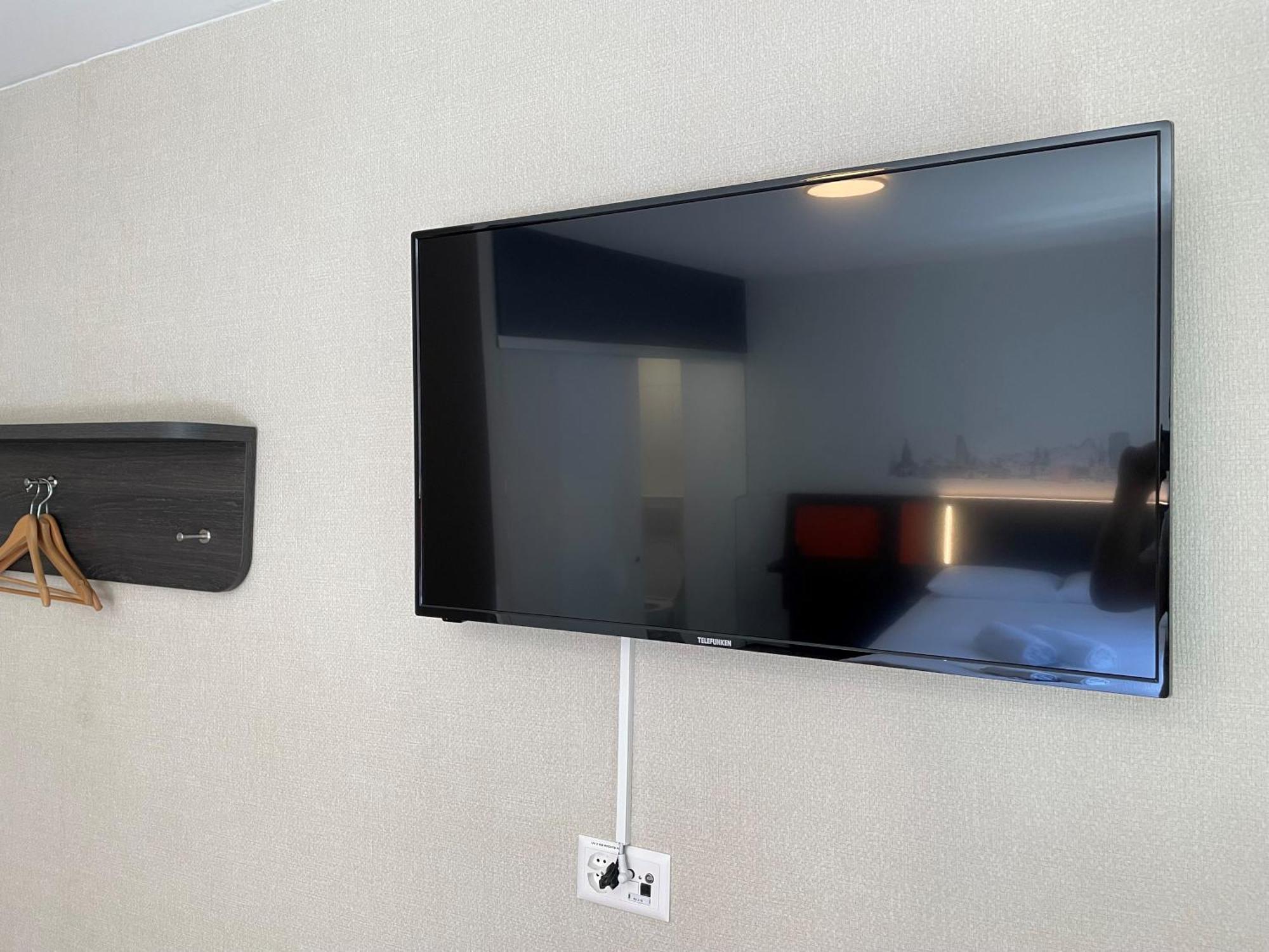 Easyhotel Zuerich Main Station エクステリア 写真